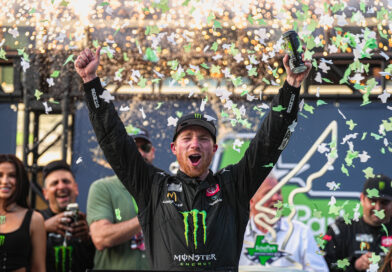 Tyler Reddick Wins His First Race of the Season, Takes Checkered Flag at The COTA (3-26-23)